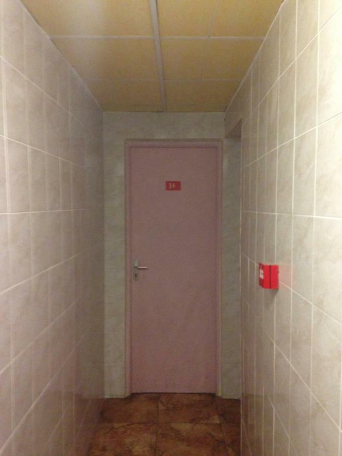 Hotel Cyrano Voltaire Parijs Buitenkant foto
